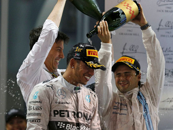 Lewis Hamilton celebrates his win 