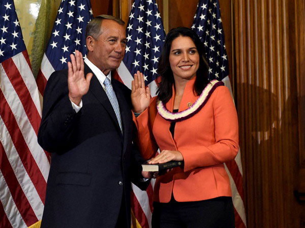 Let's pose for the shutterbugs 