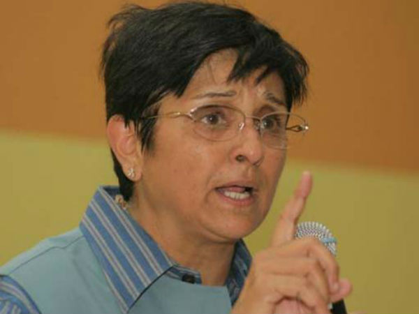 Kiran Bedi speaks on 'Gharvapsi' Kiran Bedi speaks on 'Gharvapsi'