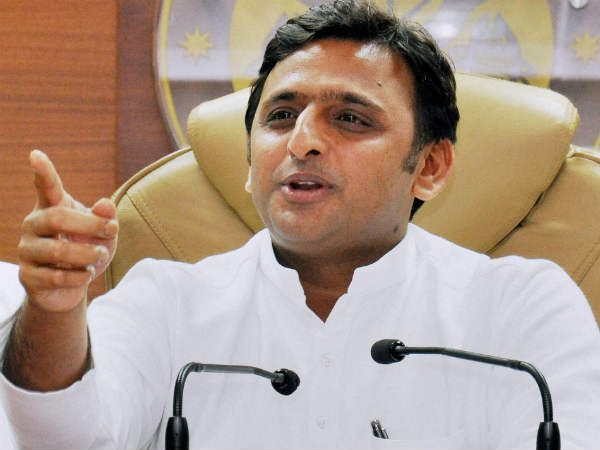 Akhilesh makes veiled attack on BJP Akhilesh makes veiled attack on BJP