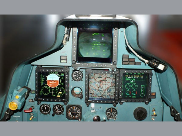 100 Sukhois now flying with desi MFDs