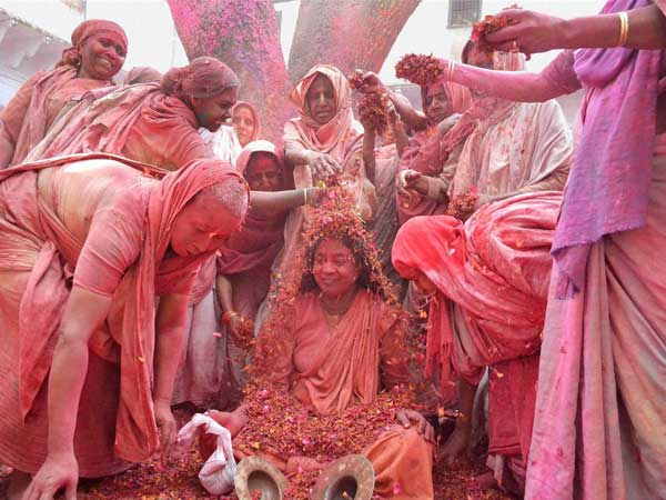 Bengali widows celebrate Holi 