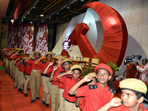 Powerful alternative force against bourgeois parties