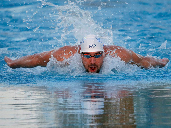 Michael Phelps competes again 