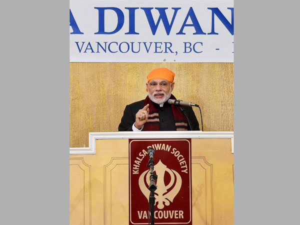 PM Modi at Gurudwara Khalsa Diwan in Vancouver 