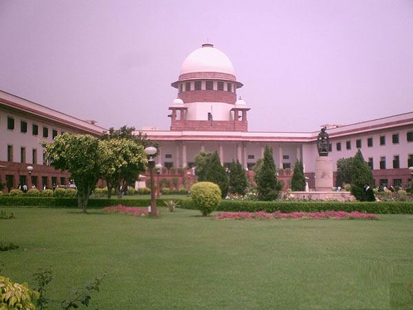 SC raps Centre over illegal migrants SC raps Centre over illegal migrants