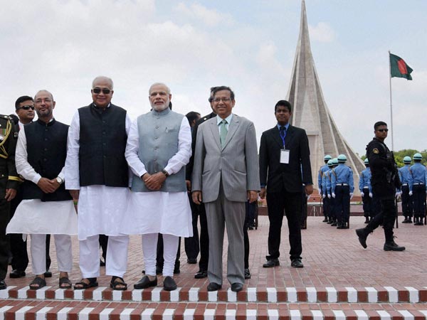 Modi at the National Martyrs' Memorial, Dhaka