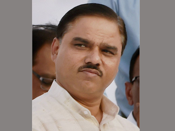 Tomar not cooperating: Delhi Police Tomar not cooperating: Delhi Police