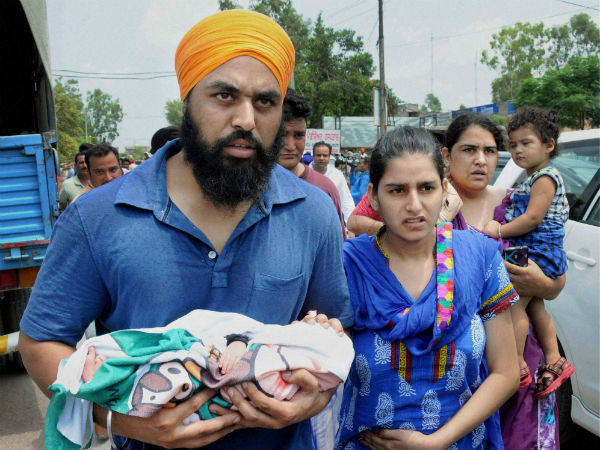 In Pics: Punjab rattled by fidayeen attack In Pics: Punjab rattled by fidayeen attack