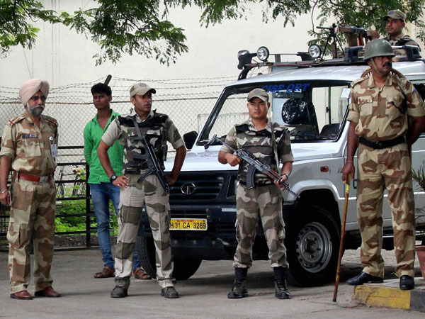 Yakub Memon hanged, buried: Security beefed up in Mumbai
