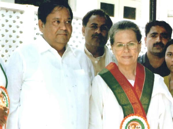 sonia-gandhi sonia-gandhi
