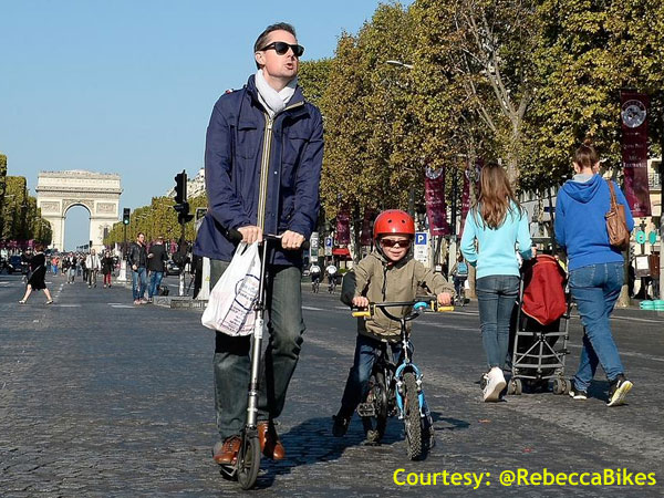 Paris goes car-less for a day Paris goes car-less for a day