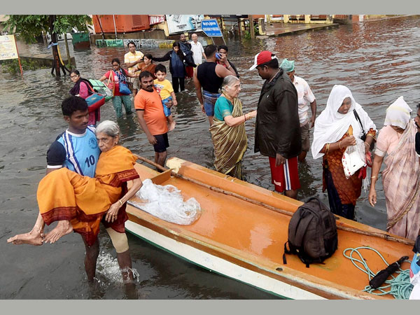 Heavy rains in Tamil Nadu: Chennai flooded