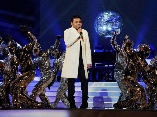 Singer A R Rahman-- The show stopper! Singer A R Rahman-- The show stopper!
