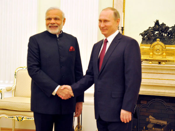 PM Modi with Russian President in a private tete-a-tete in Moscow PM Modi with Russian President in a private tete-a-tete in Moscow