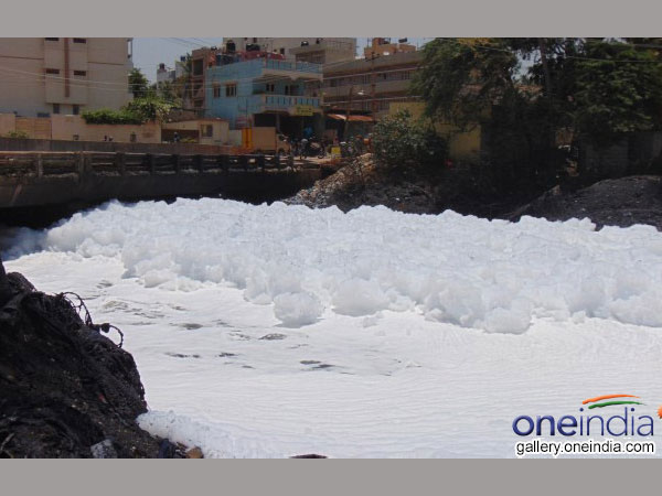 Bellandur froth: Minister gives hope Bellandur froth: Minister gives hope
