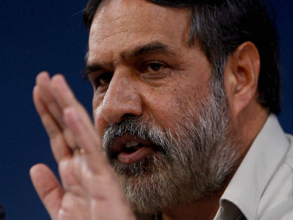 Congress hits back at PM Modi Congress hits back at PM Modi