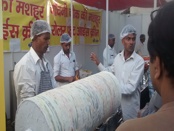  Freshly 'rolled' Ice Cream 