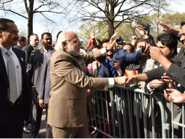PM Modi meets NRIs outside hotel in Washington DC