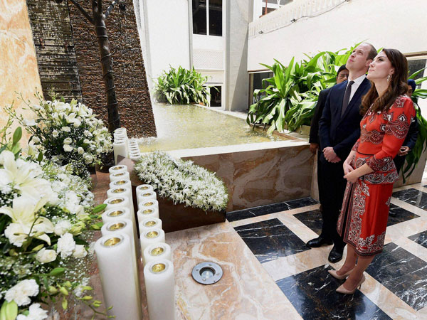 Prince William & Kate Middleton in Mumbai