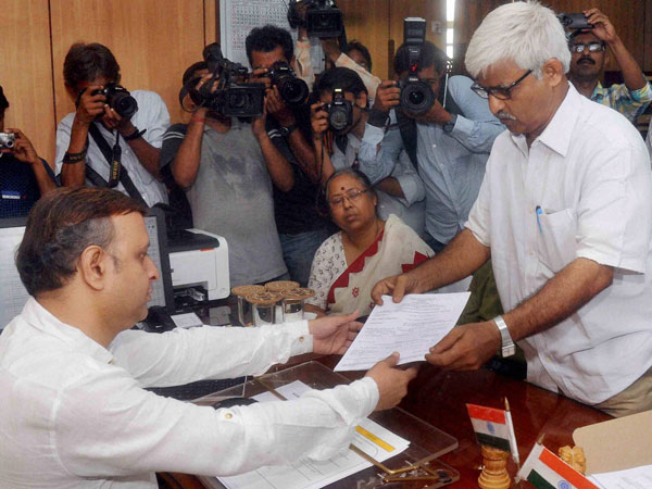 Sujan Chakraborty (Left) - Jadavpur