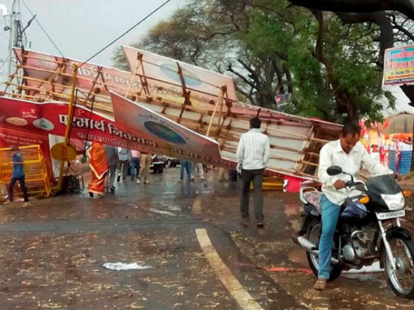 Pandal collapsed in Ujjain