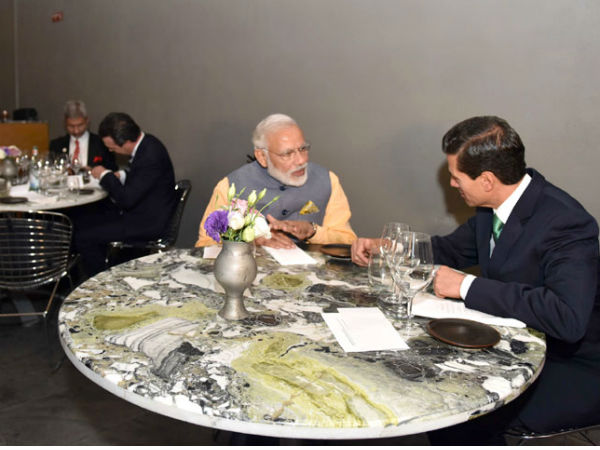PM Modi,President Enrique share dinner at a restaurant