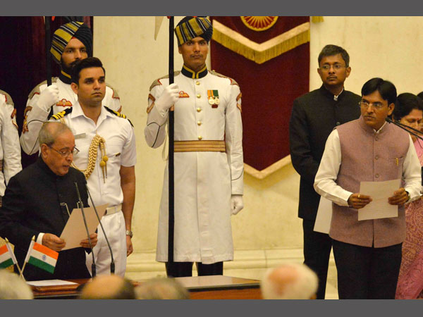 Mansukh L Mandaviya [MoS Road Transport & Highways, Chemicals & Fertilisers]