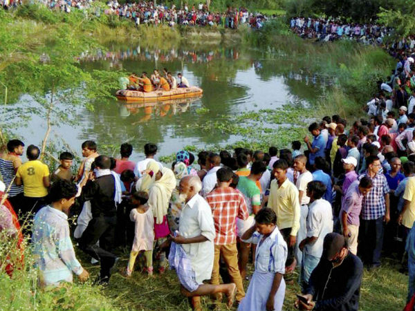 27 killed in bus mishap