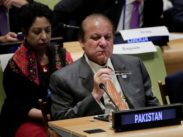 Nawaz Sharif attends a Leader's Summit on Refugees 