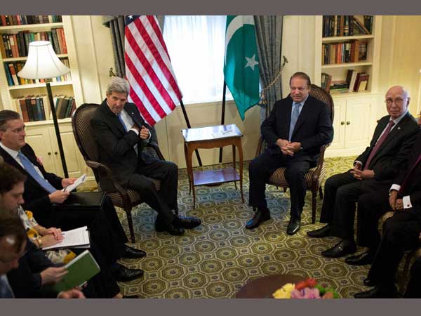 Nawaz Sharif met John Kerry on the sidelines of UNGA