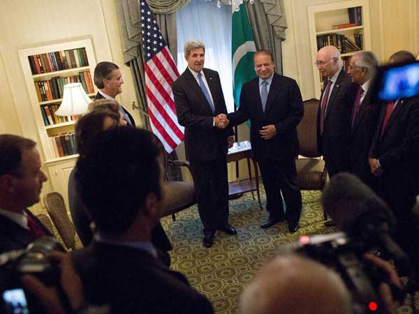 Kerry told Sharif to cooperate with India on Uri atatcks