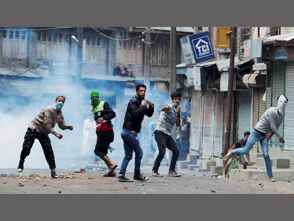 J&K: A new worry haunts security forces J&K: A new worry haunts security forces