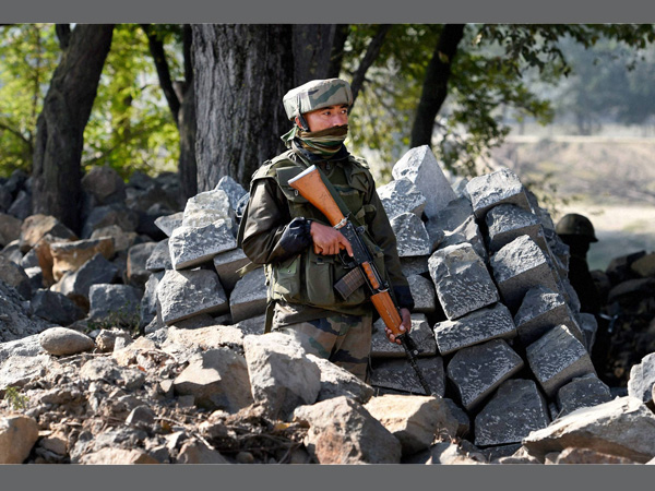 Security forces clear 4 floors of the EDI building
