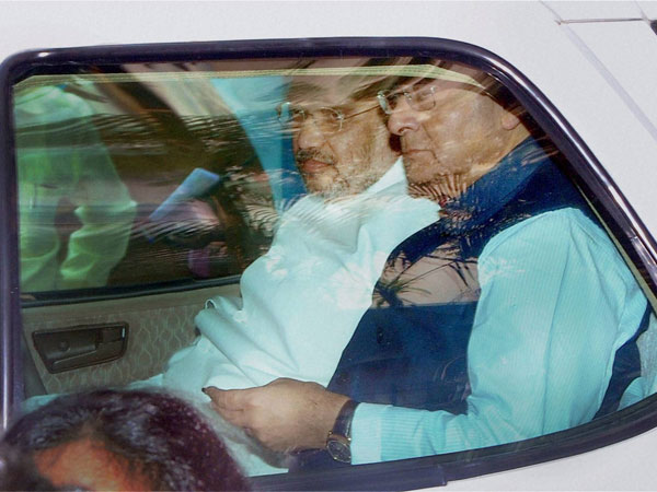 Amit Shah, Arun Jaitley took to Twitter to wish Jaya a speedy recovery