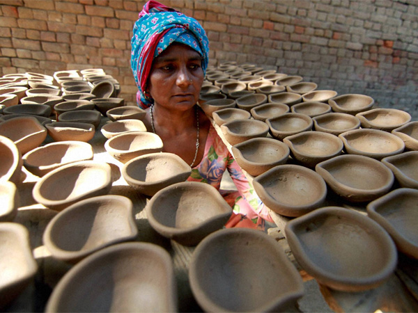 Diyas in the making
