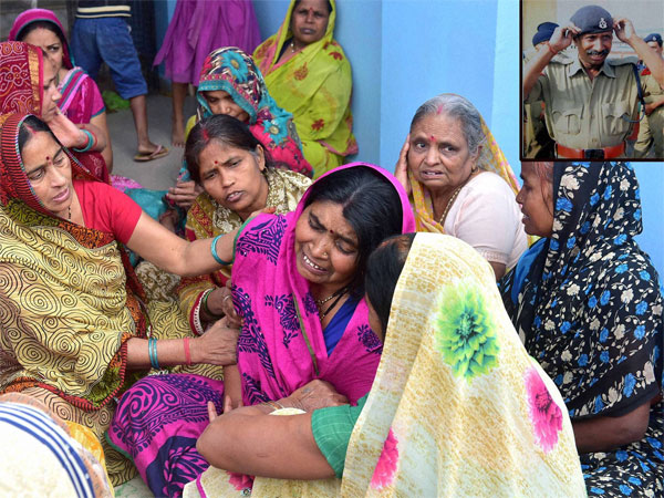 Bhopal encounter: The wailing wife of Central Jail head-constable Ramashankar