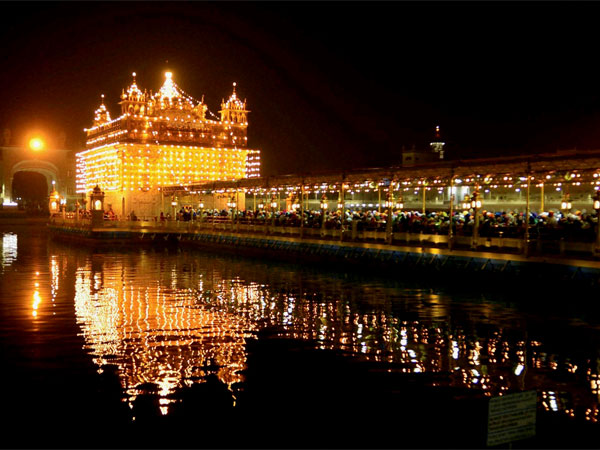 Lighting up in devotion