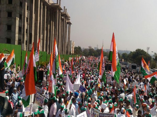 Congress protests in Mumbai