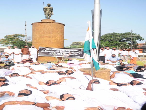 Protest by Congress workers in Kerala