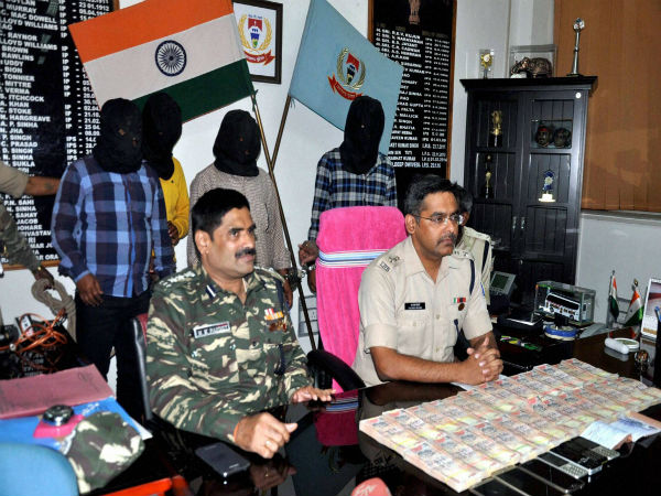 Police sezied 25 lakh rupee currency