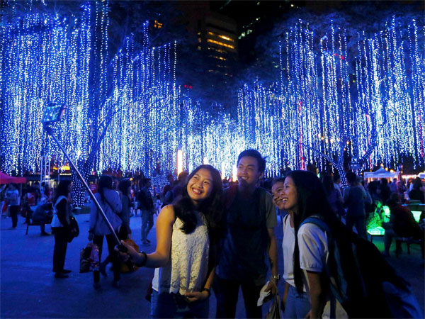 Philippines soaks in Christmas fervour