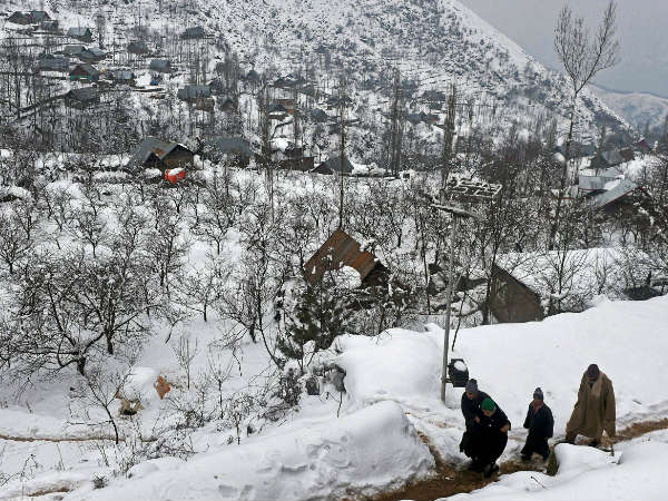 Snow covered mountains in Srinagar