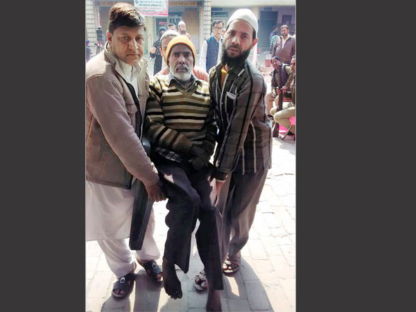 Senior citizen casts vote