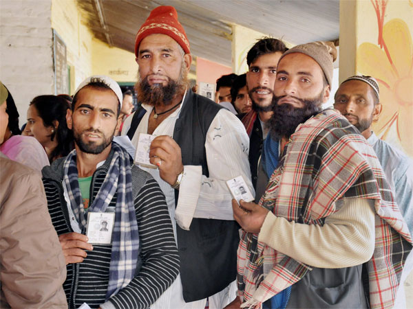 Voters queue up in Haridwar 