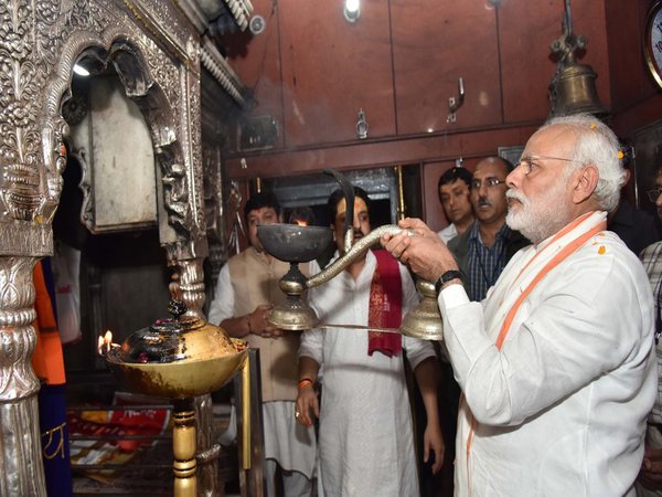 Modi at Kaal Bhairav temple