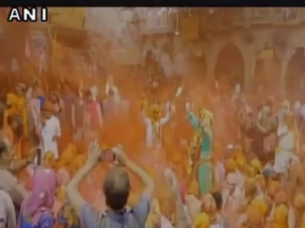 Devotees soak in festive fervour