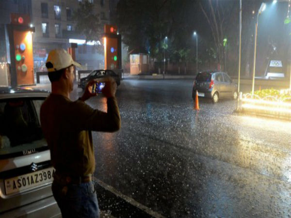 Capture the rain in camera