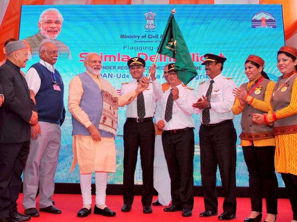 PM Narendra Modi launching the UDAN – Regional Connectivity Scheme for Civil Aviation - by flagging-off the first UDAN flight from Shimla. Union Minister for Civil Aviation, Ashok Gajapathi Raju Pusapati and Himachal Pradesh Chief Minister Virbhadra Singh are also seen. 