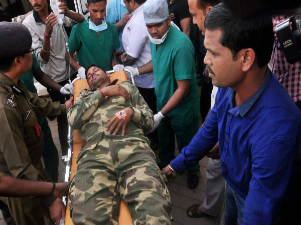 CRPF orders probe into food poisoning CRPF orders probe into food poisoning
